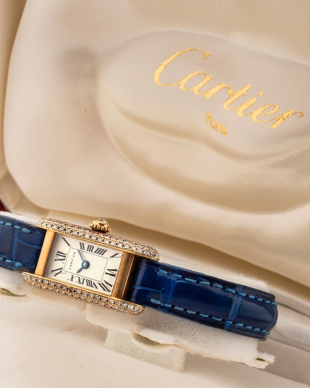 Cartier - Tank Allongée ref 828006 in oro giallo con diamanti, circa 1995