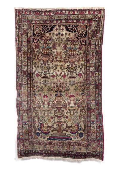 Tappeto Kirman, Persia, fine XIX secolo, dimensioni 134x210 cm