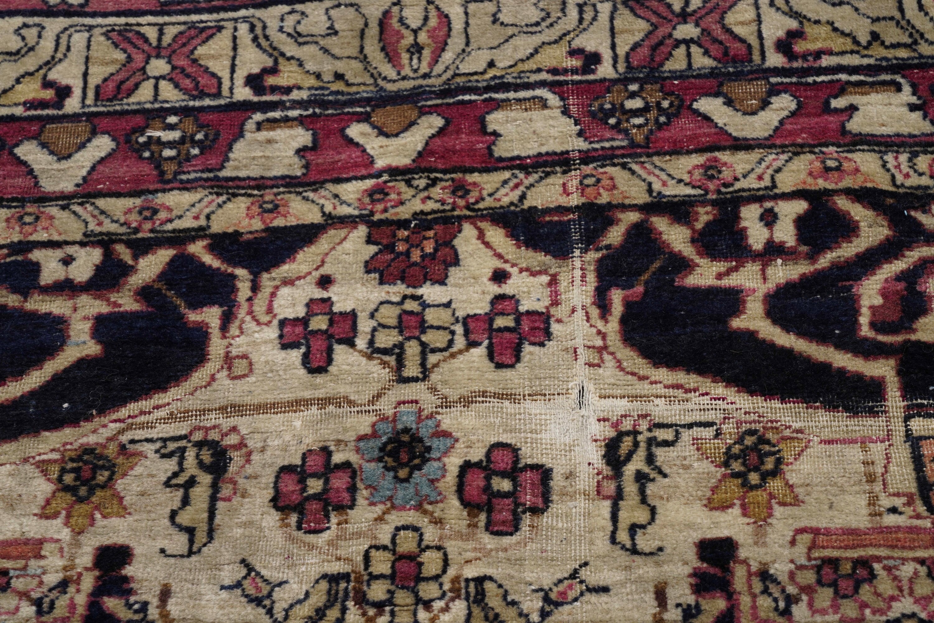 Tappeto Kirman, Persia, fine XIX secolo, dimensioni 134x210 cm