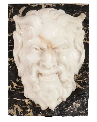 Mascherone con volto di fauno, in marmo bianco, XIX-XX secolo