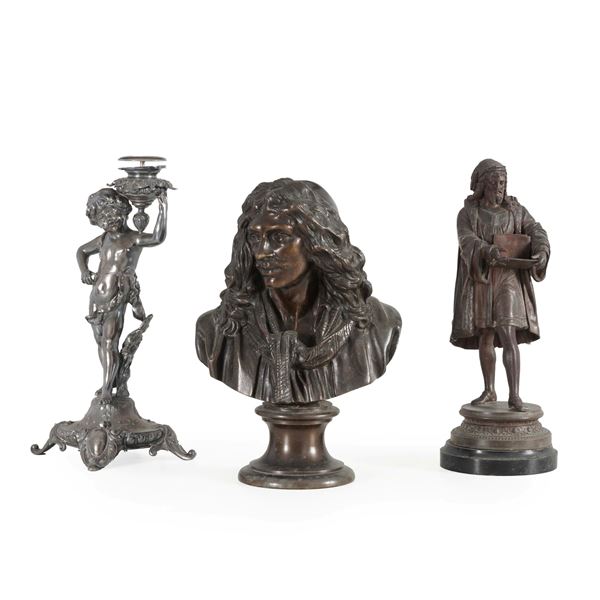 Busto di Moliere in bronzo patinato e altre due sculturine in metallo