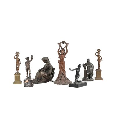 Benvenuto Cellini (attribuito), Perseo in miniatura e gruppo di sculture figurative, metallo (cin...