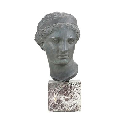 Replica della Testa della Vittoria Alata di Brescia, bronzo su base in marmo