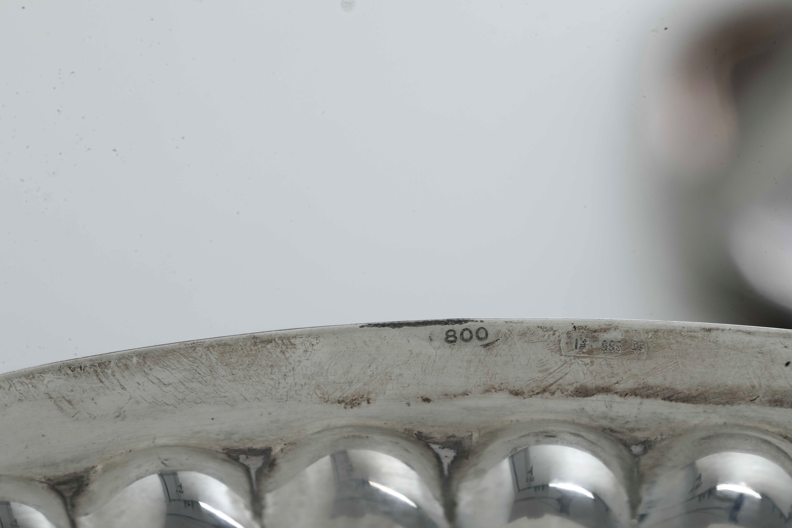 Manifatture del XX secolo, Oggetti decorativi in argento fuso e sagomato