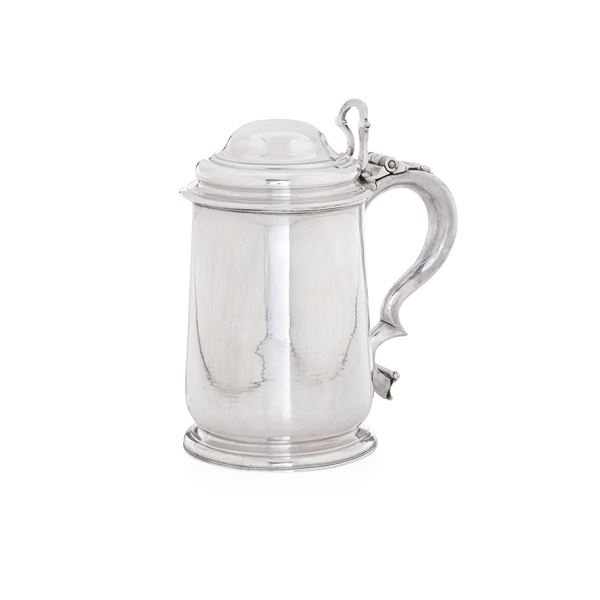 Tankard. Londra, 1735. Argentiere Thomas Farren