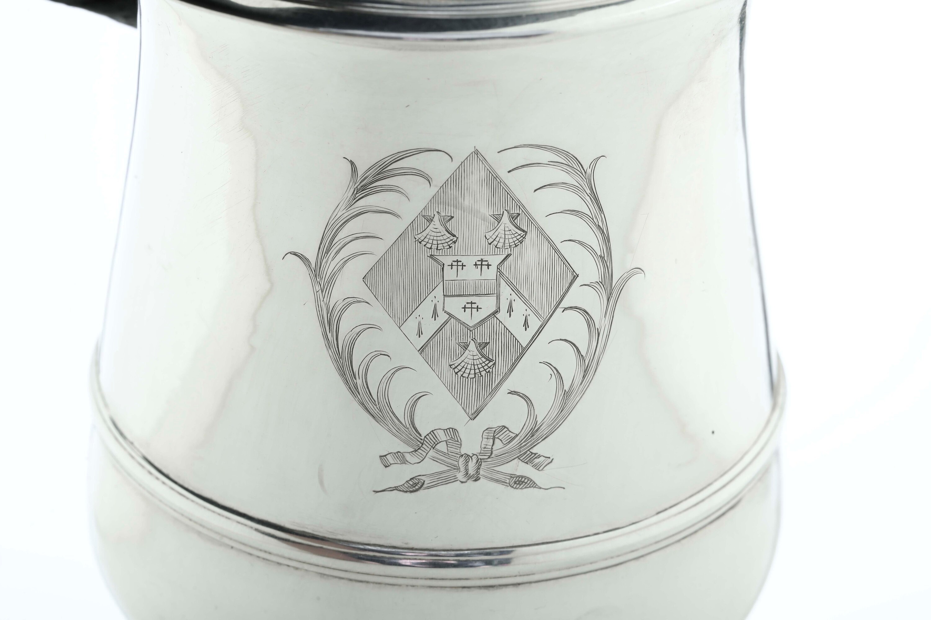 Tankard. Londra, 1760. Marchio Dell'argentiere Parziale di Difficile Interpretazione