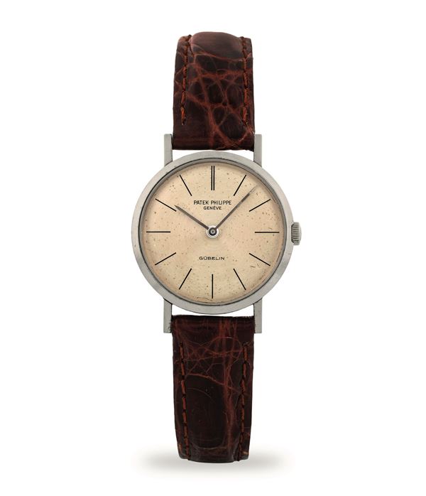 Calatrava ref 3442 in 18k white gold, silvered dial personalised for Gubelin, circa 1960