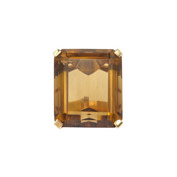 Anello con grande quarzo citrino