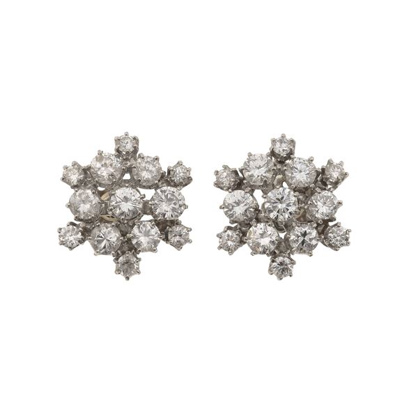 Orecchini con diamanti