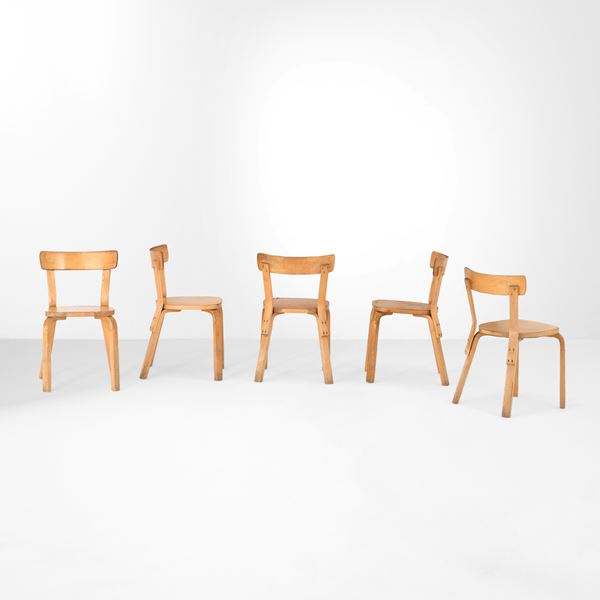 Cinque sedie mod. 69