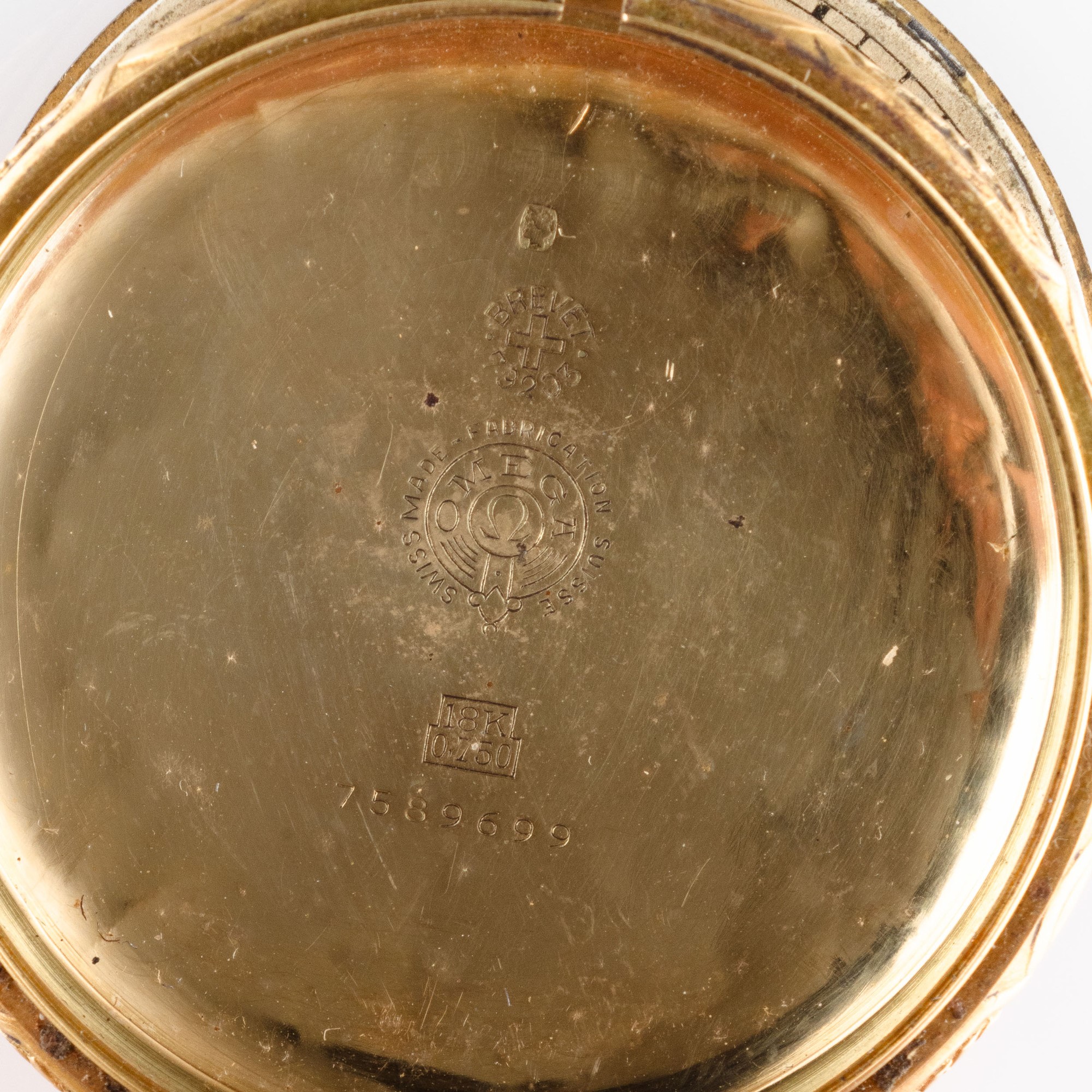 Omega - Orologio da tasca in oro giallo 18k a ribalta con quadrante argenté