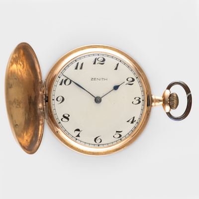Savonetta in oro giallo 18 k con quadrante argenté lavorato, carica manuale