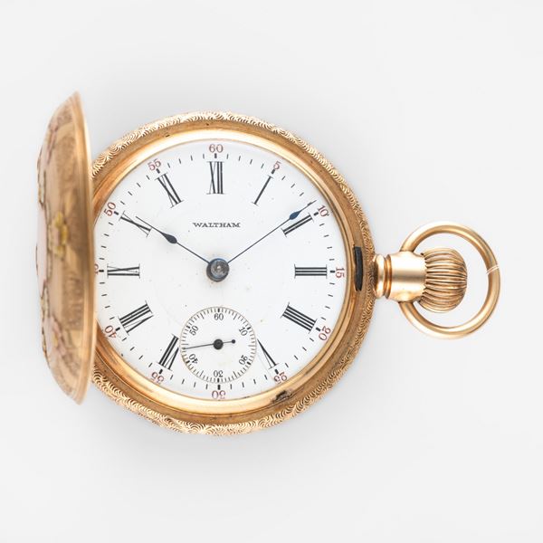 Savonette in oro giallo 14k con cassa con raffigurazione di cervo entro motivi floreali, quadrante smalto bianco con numeri Romani<BR>55 mm, 129 g