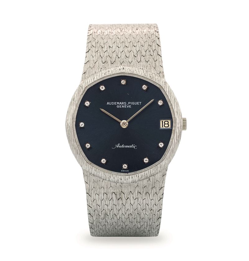Audemars Piguet : Automatic ref 5388 in oro bianco 18k con bracciale lavorato integrato, quadrante blu con indici in diamante e datario a ore 3, circa 1970  - Asta Orologi da Polso - Cambi Casa d'Aste