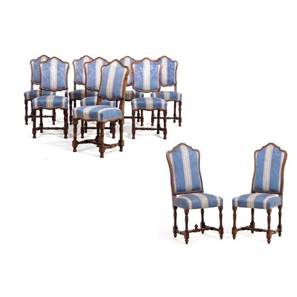 Gruppo di dieci sedie a rocchetto. XX secolo
