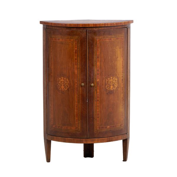 Piccolo cantonale stile Luigi XVI