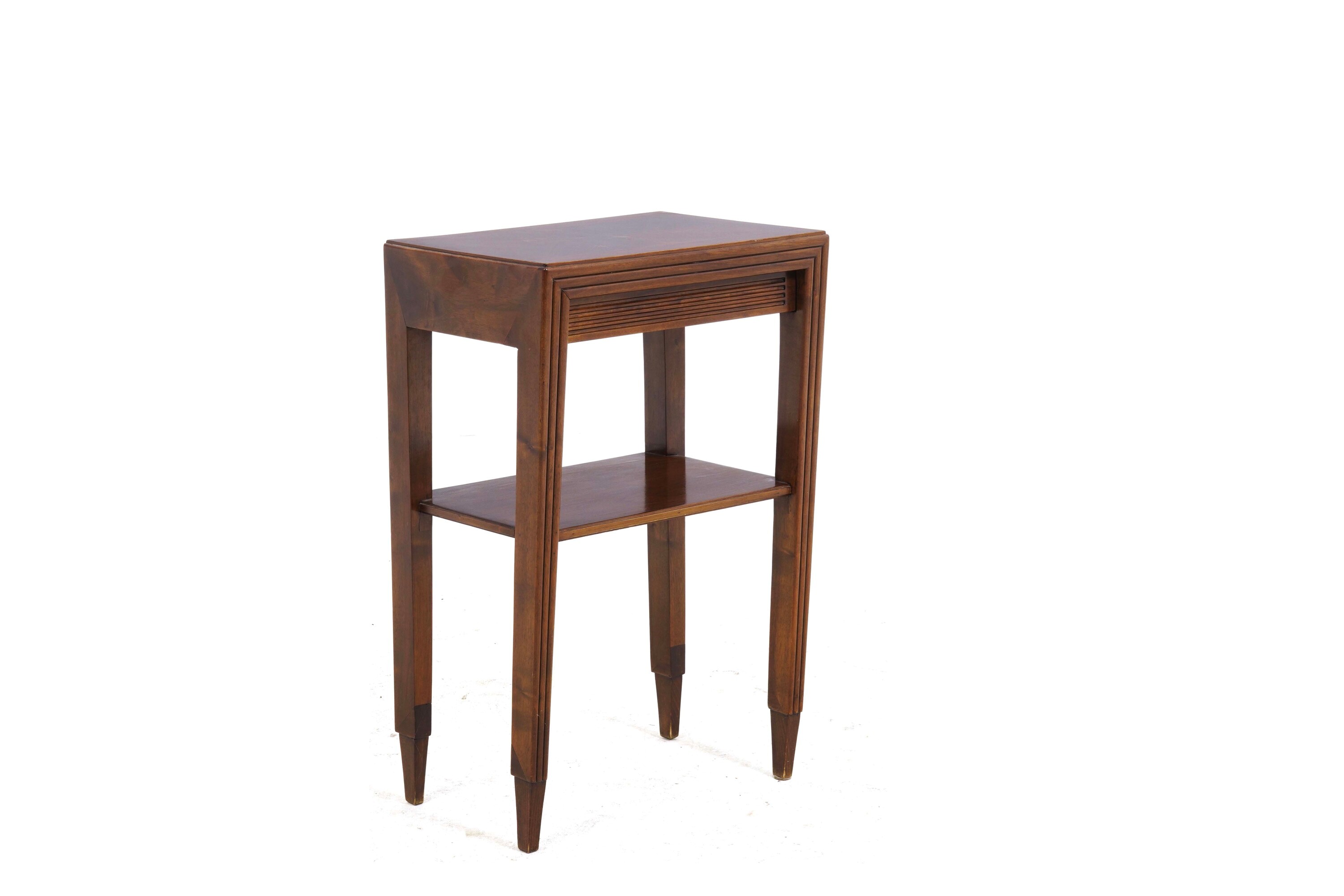 Tavolino in Legno a Due Piani con Gambe Rastremate. XX Secolo