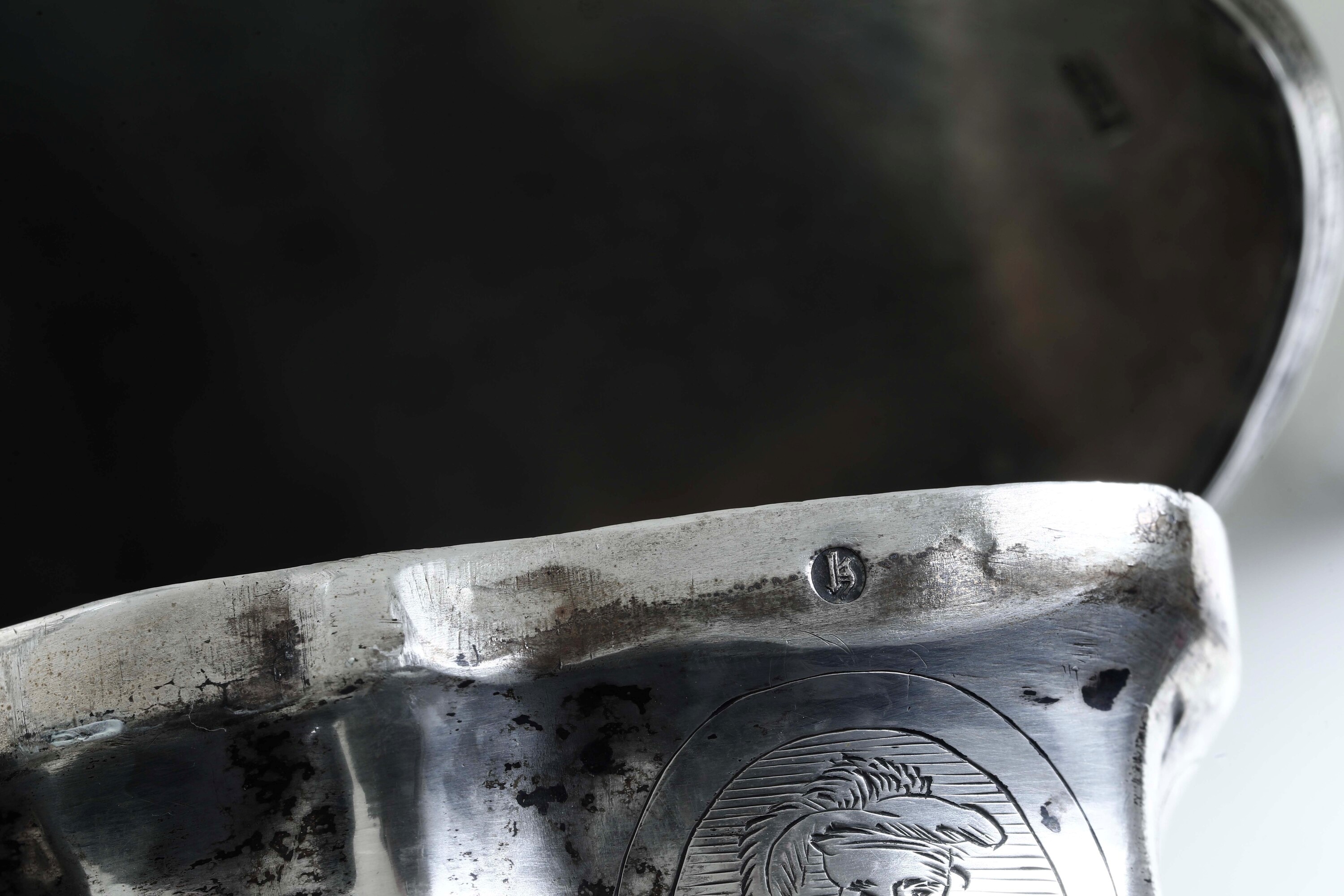 Gruppo di 11 Scatoline in Argento e una in Metallo Argentato