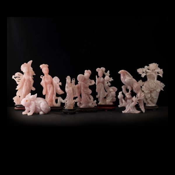 Lotto di sculture in quarzo rosa, Cina, XX secolo
