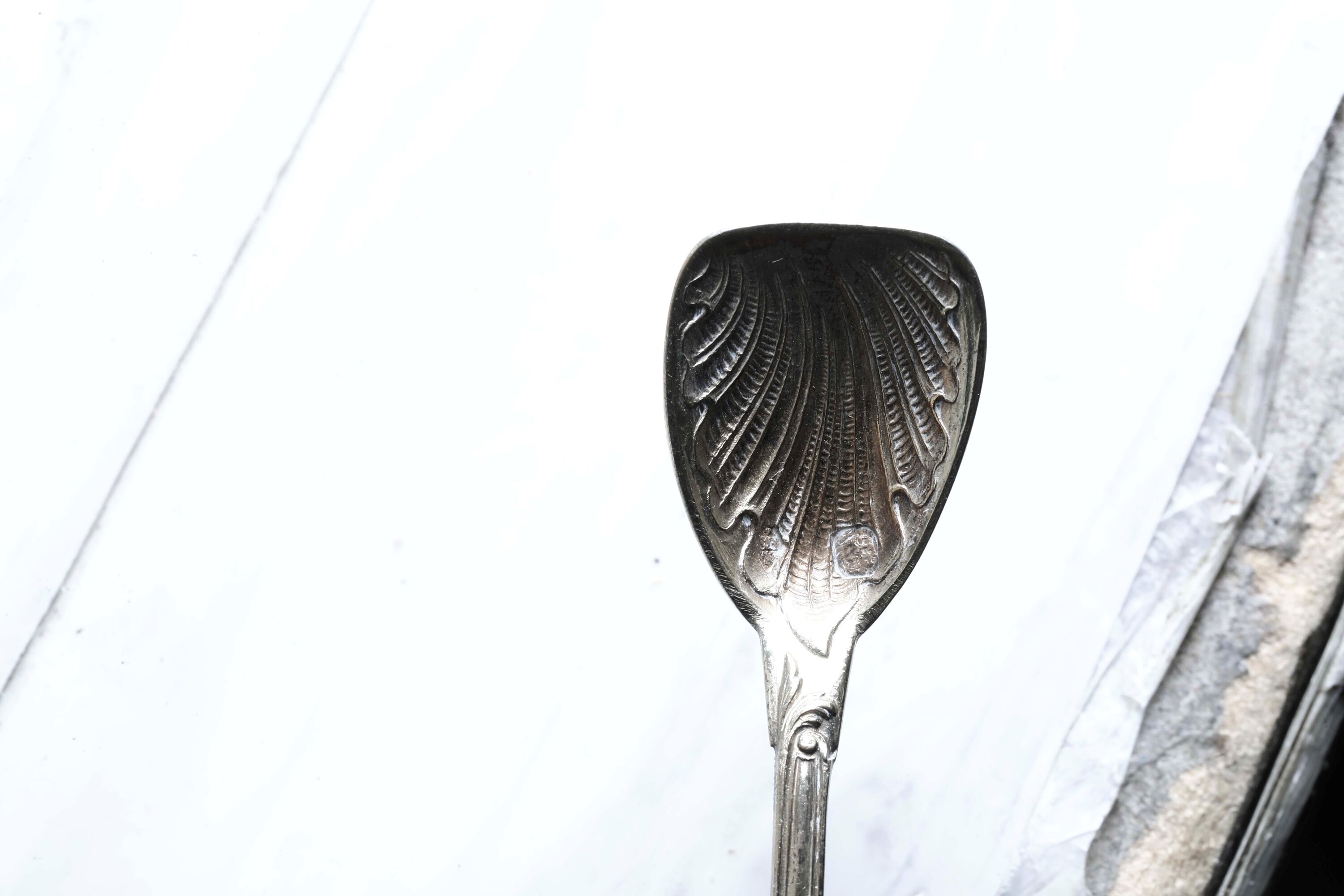 Argenteria del XX secolo, Coppia di saliere in argento