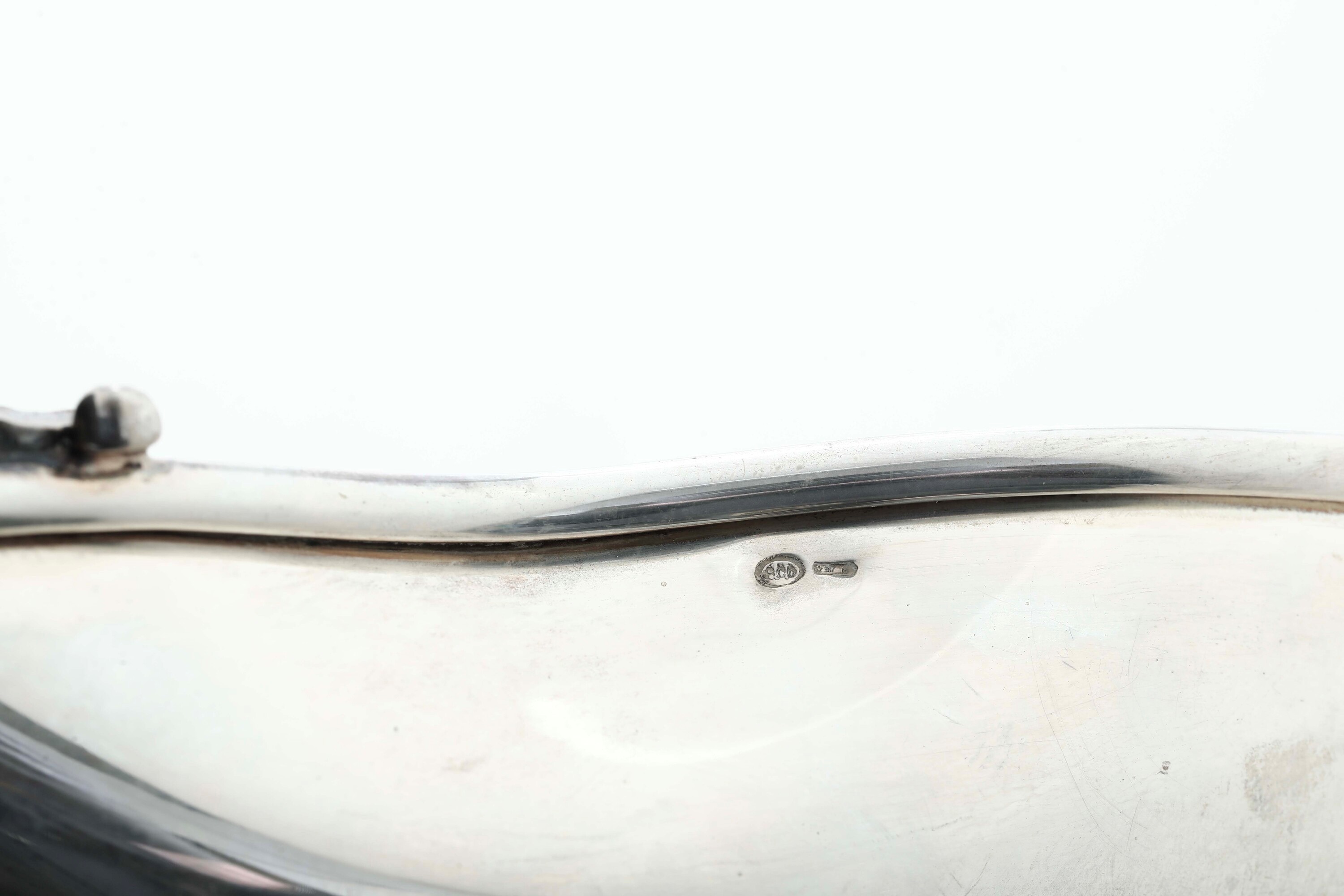 Ciotola. Argenteria Italiana del XX Secolo