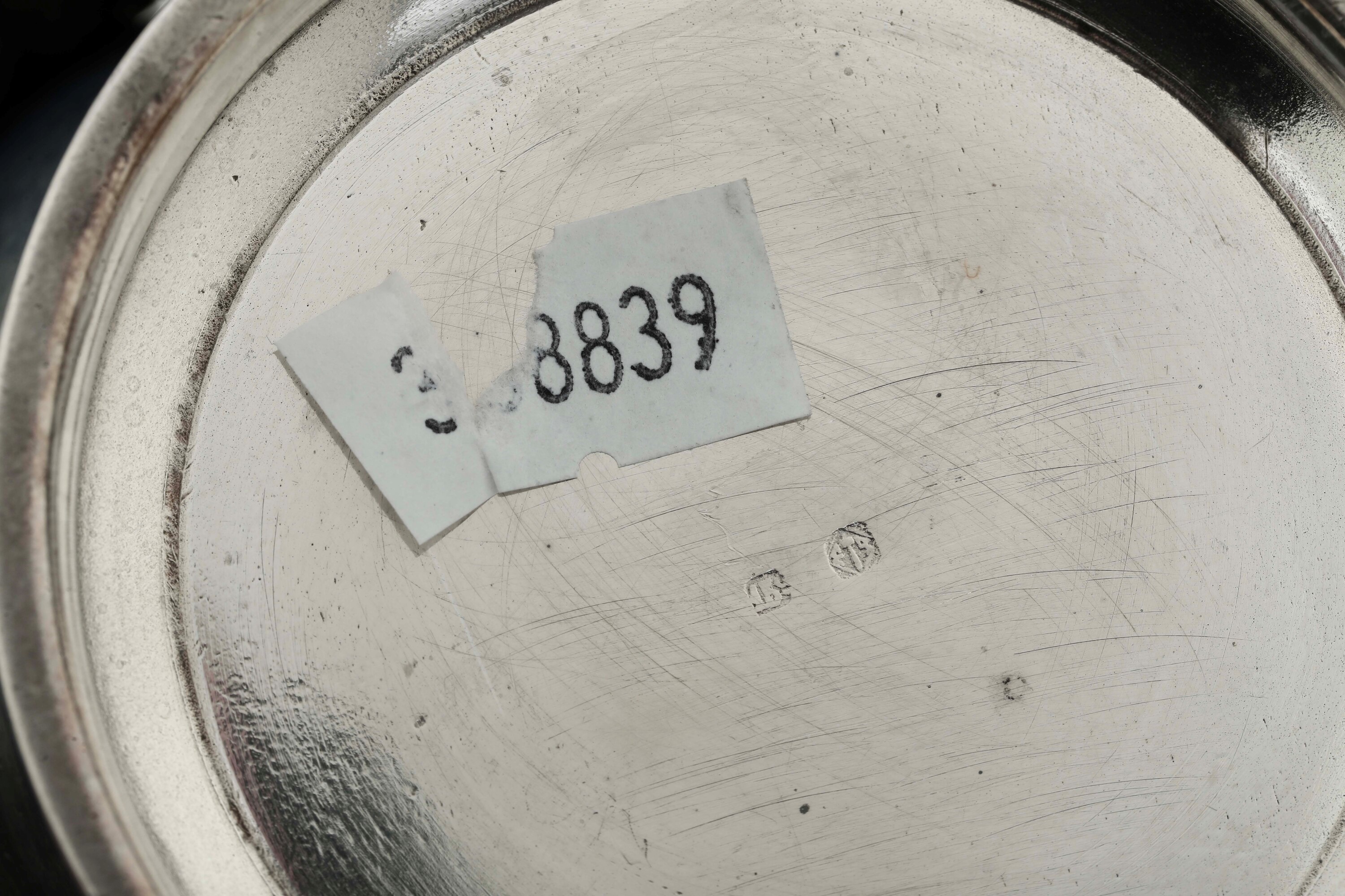Caffettiera, teiera e zuccheriera in metallo argentato, XX secolo