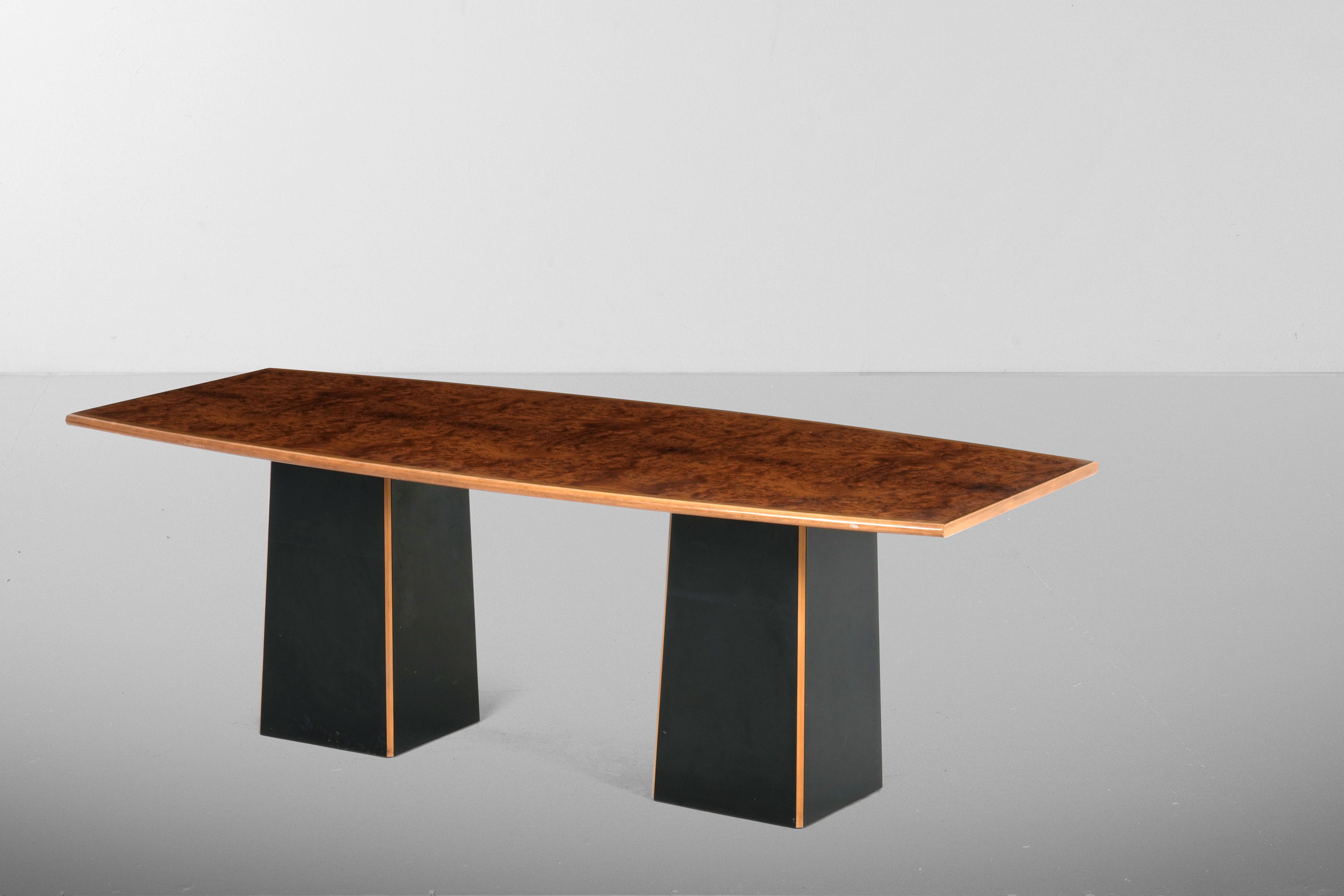 Afra e Tobia Scarpa - Tavolo della serie Artona, legno, cm 210x95x70