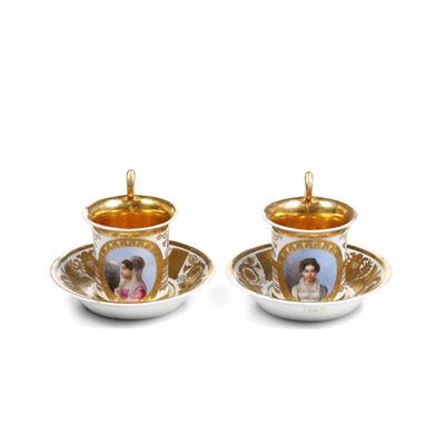 Manifattura Gardner (Verbilki), Coppia di tazze con piattino, porcellana dipinta e dorata (Russia...