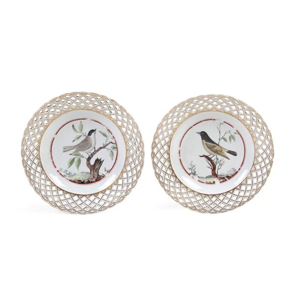 Coppia di piatti Russia, San Pietroburgo, Manifattura Imperiale, 1750-1760 circa 