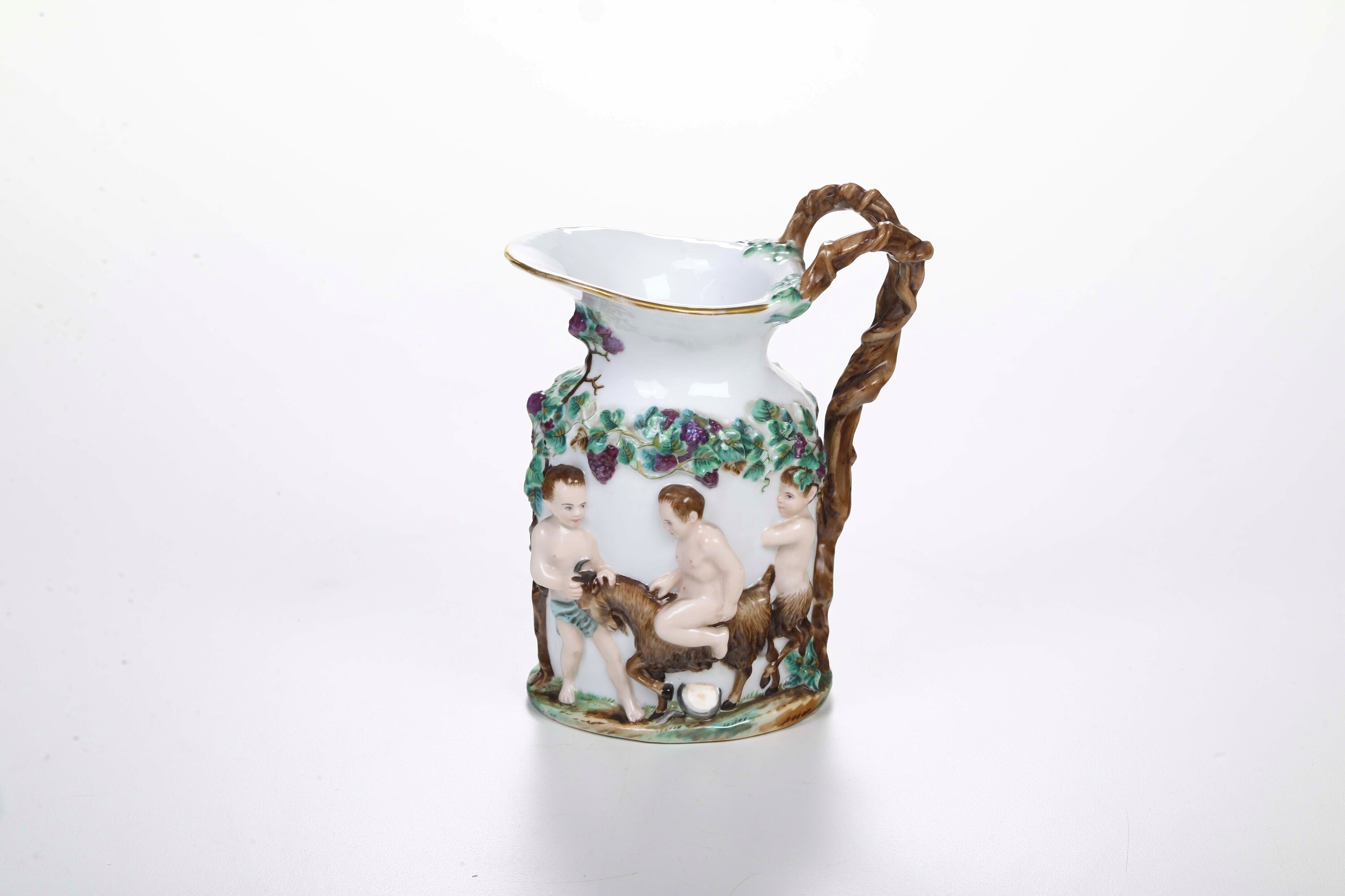 Manifattura Miklashevsky, Caraffa Kiev-Volokitino (Ucraina), policroma in stile Capodimonte