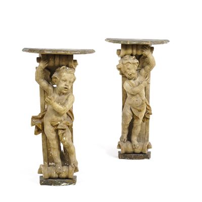 Coppia di Mensoloni in Legno Intagliato e Dipinto. Emilia, XVIII Secolo