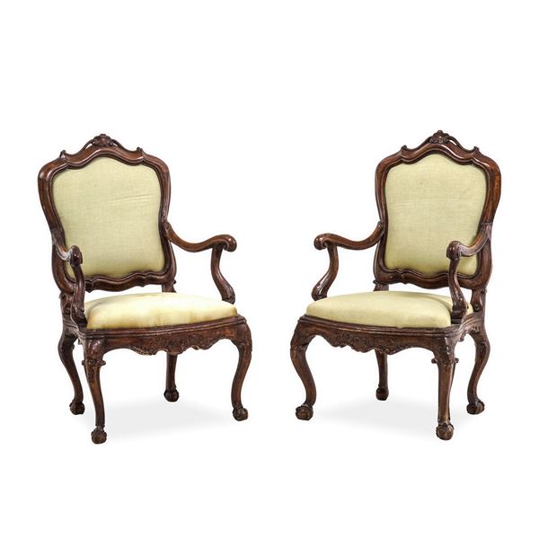 Coppia di poltrone Luigi XV. Veneto, XVIII secolo