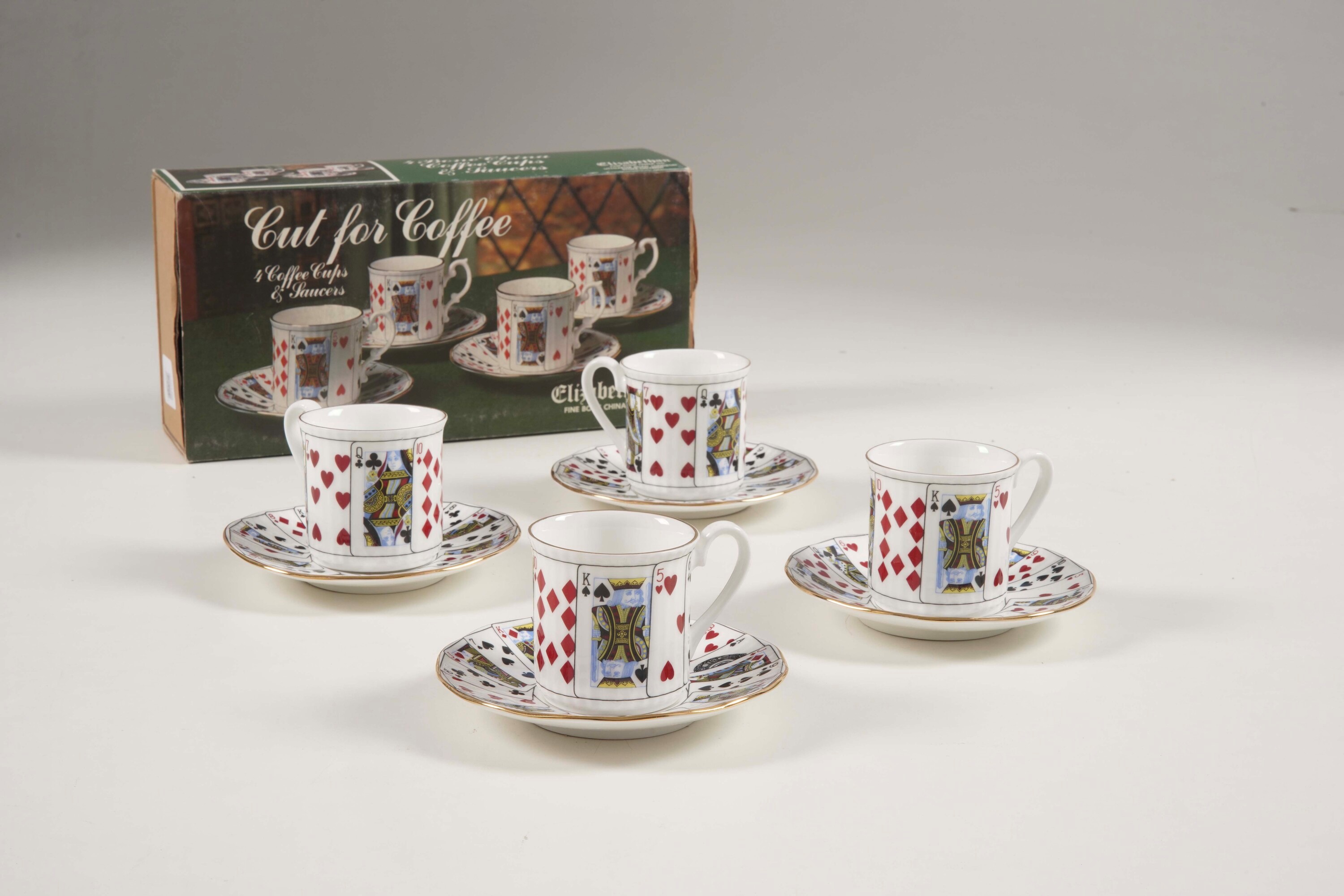 Set Elisabettiano di Quattro Tazze e Piattini di Demitasse in Porcellana Fine Staffordshire, Entr...