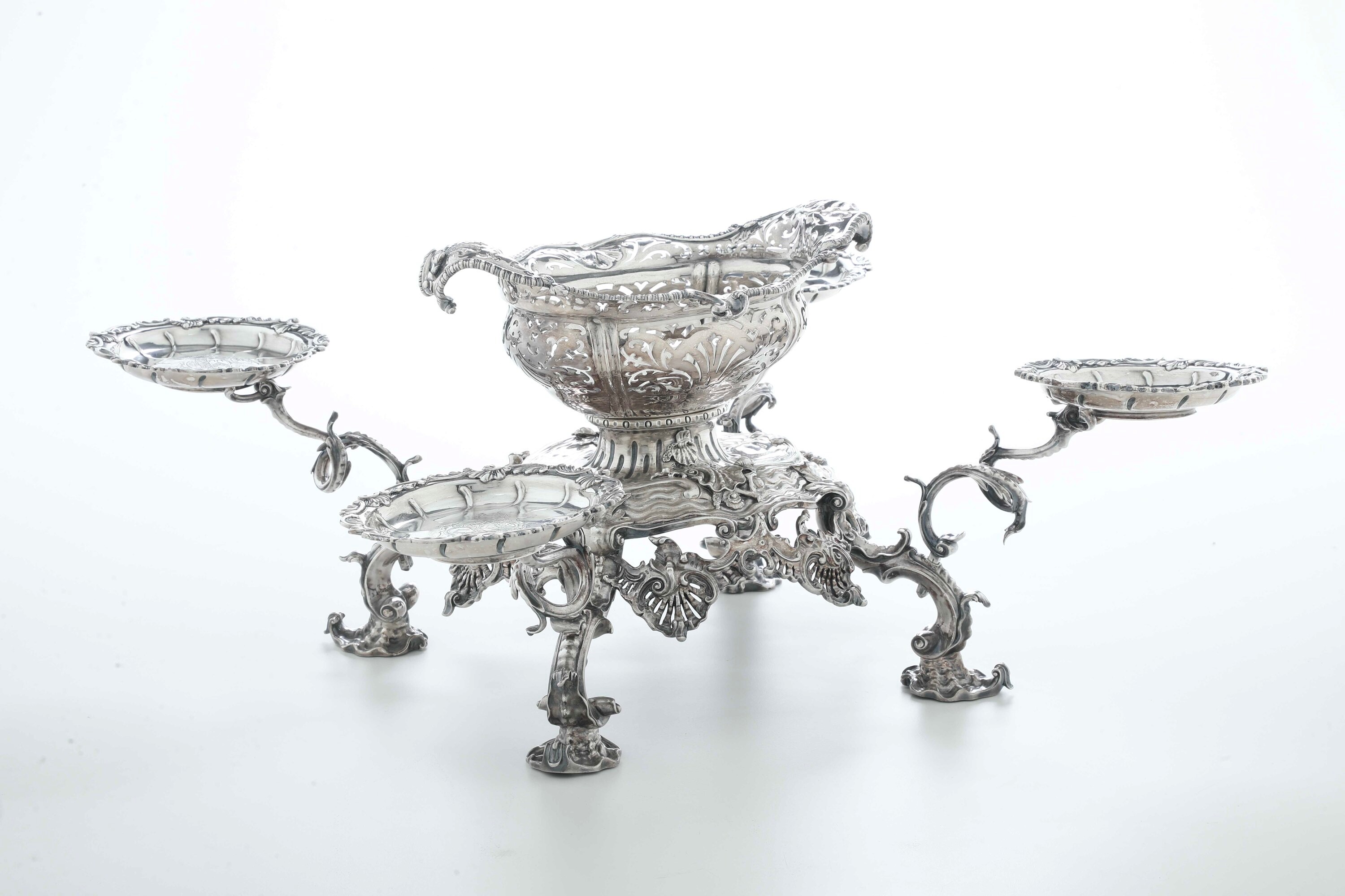 Epergne. Londra, XVIII Secolo. Cestini: 1755, Argentiere William Cripps Bracci con Marchio Ap Non...