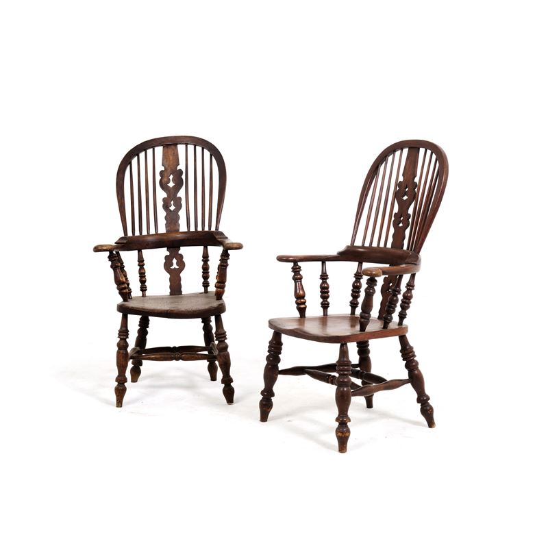 Coppia di poltrone in legno  - Asta Antiquariato - Cambi Casa d'Aste