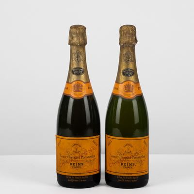 Veuve Clicquot Ponsardin, Champagne Bicentenaire, 1972, 2 bottiglie da 75cl