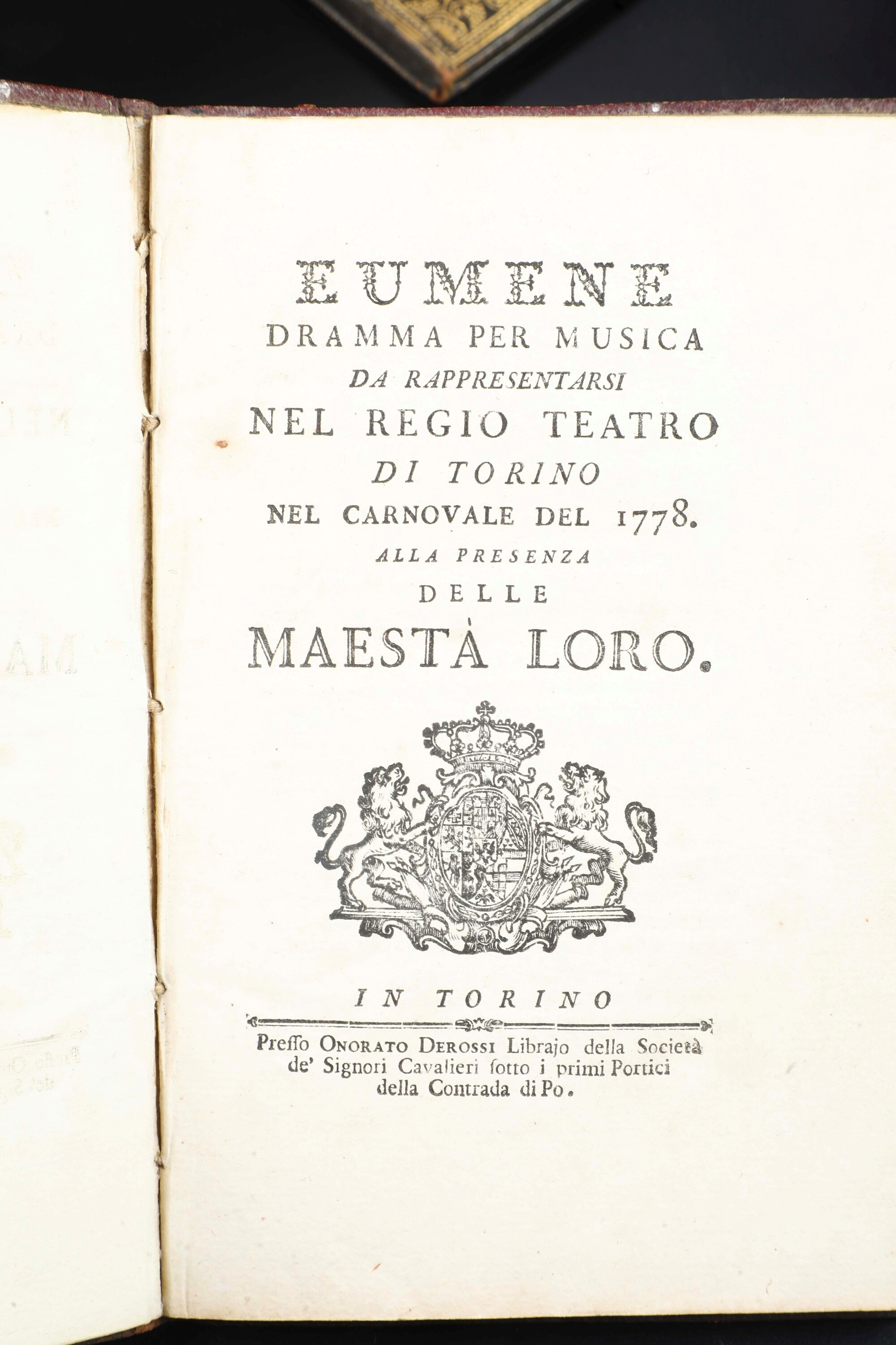 Bel Lotto di 10 Libretti D’opera in Eleganti Rilegature alle Armi Savoia. Fine XVIII-XIX Secolo