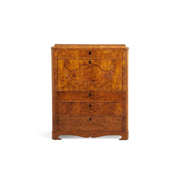 Secretaire Biedermeier lastronato. XIX secolo