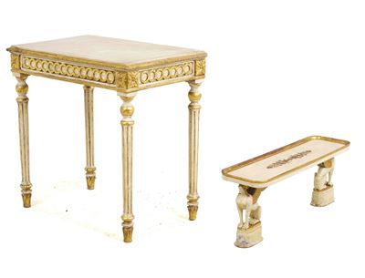 Console e Tavolino in Stile. XX Secolo