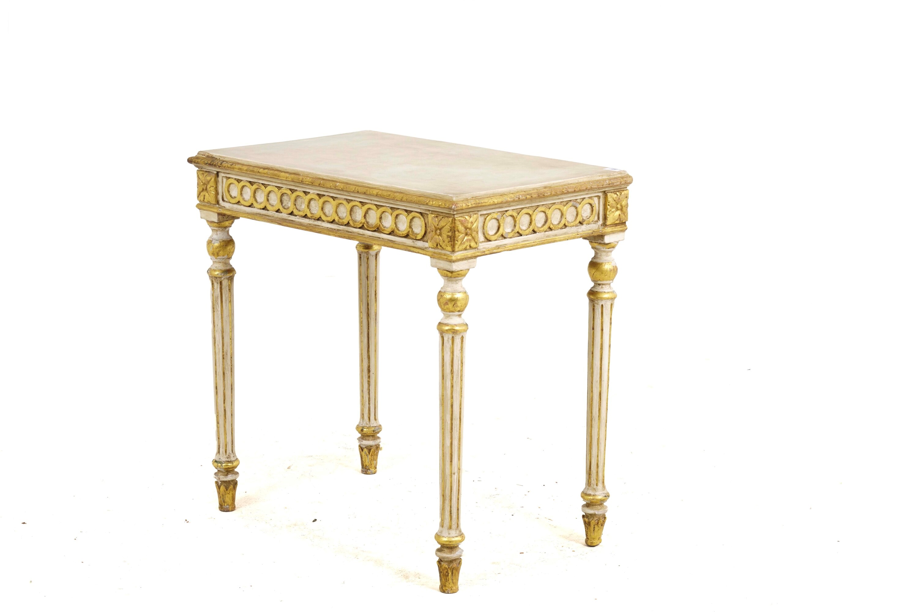 Console e Tavolino in Stile. XX Secolo