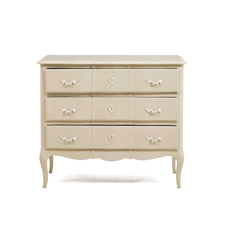 Cassettone rilaccato  - Asta Antiquariato - Cambi Casa d'Aste