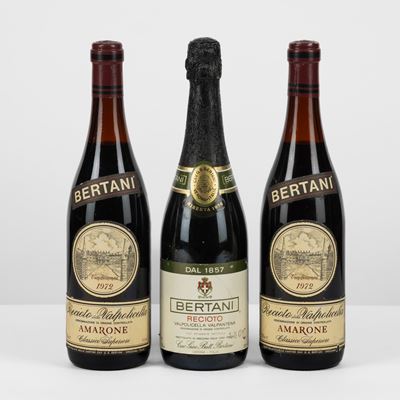 Bertani, Amarone Recioto della Valpolicella, 3 bottiglie da 75 cl (1972: 2 bottiglie, 1976: 1 bot...