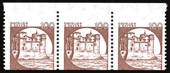 REPUBBLICA ITALIANA 1988 - 100 lire Castelli in bobina (1528B), taglio orizzontale fortemente spostato in alto, senza dicitura "ITALIA", bordo di foglio, striscia orizzontale di tre