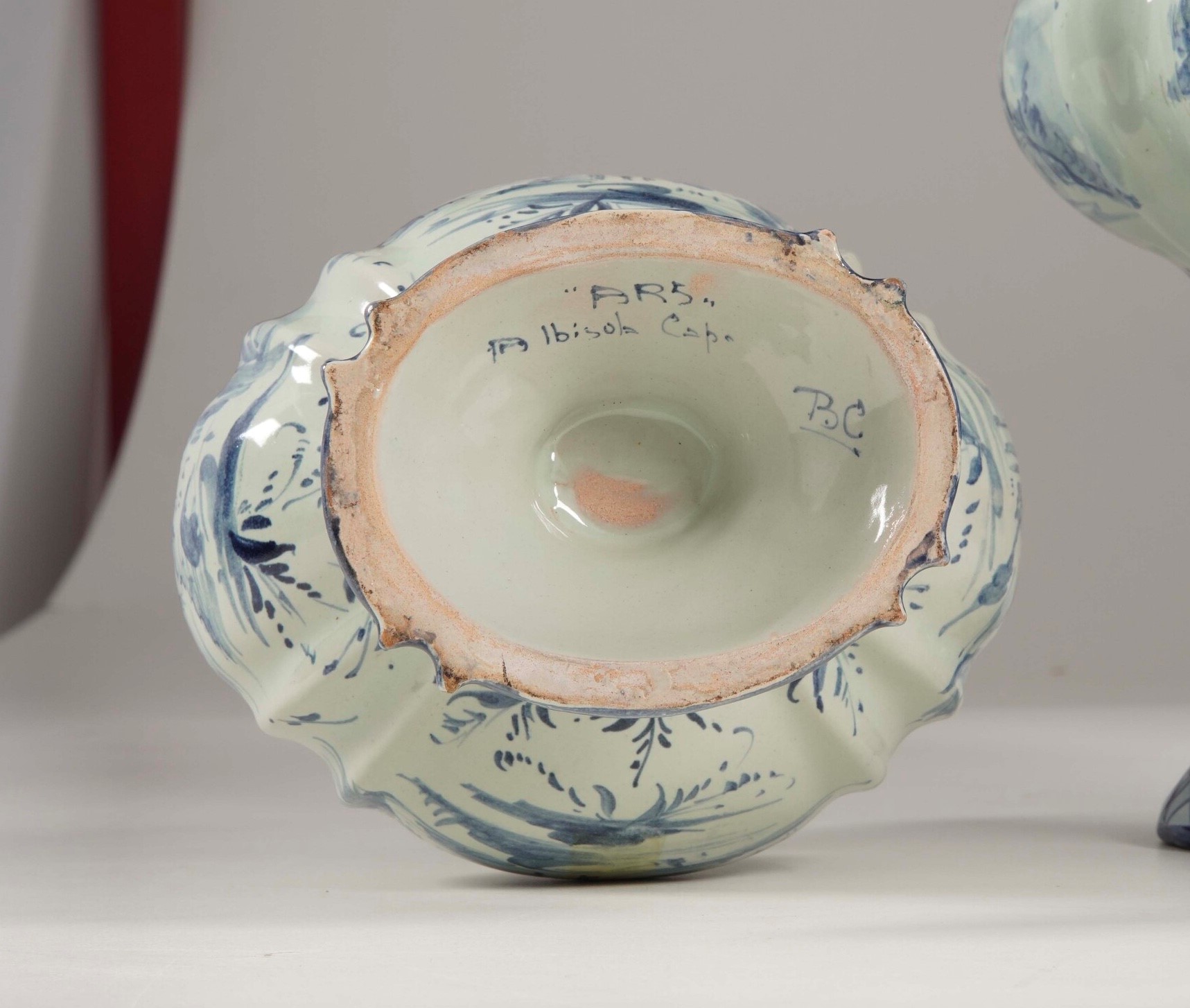 Tre Vasi in Maiolica. Liguria XX Secolo