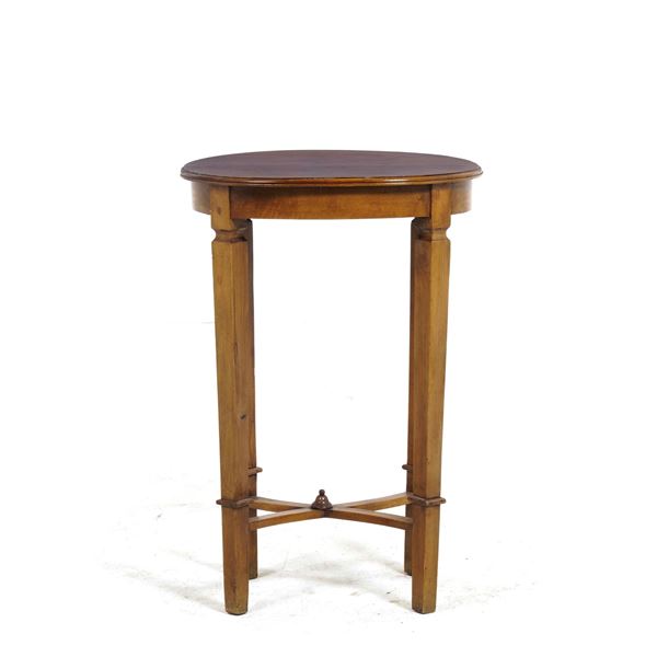 Tavolino da salotto stile Luigi XVI. XX secolo