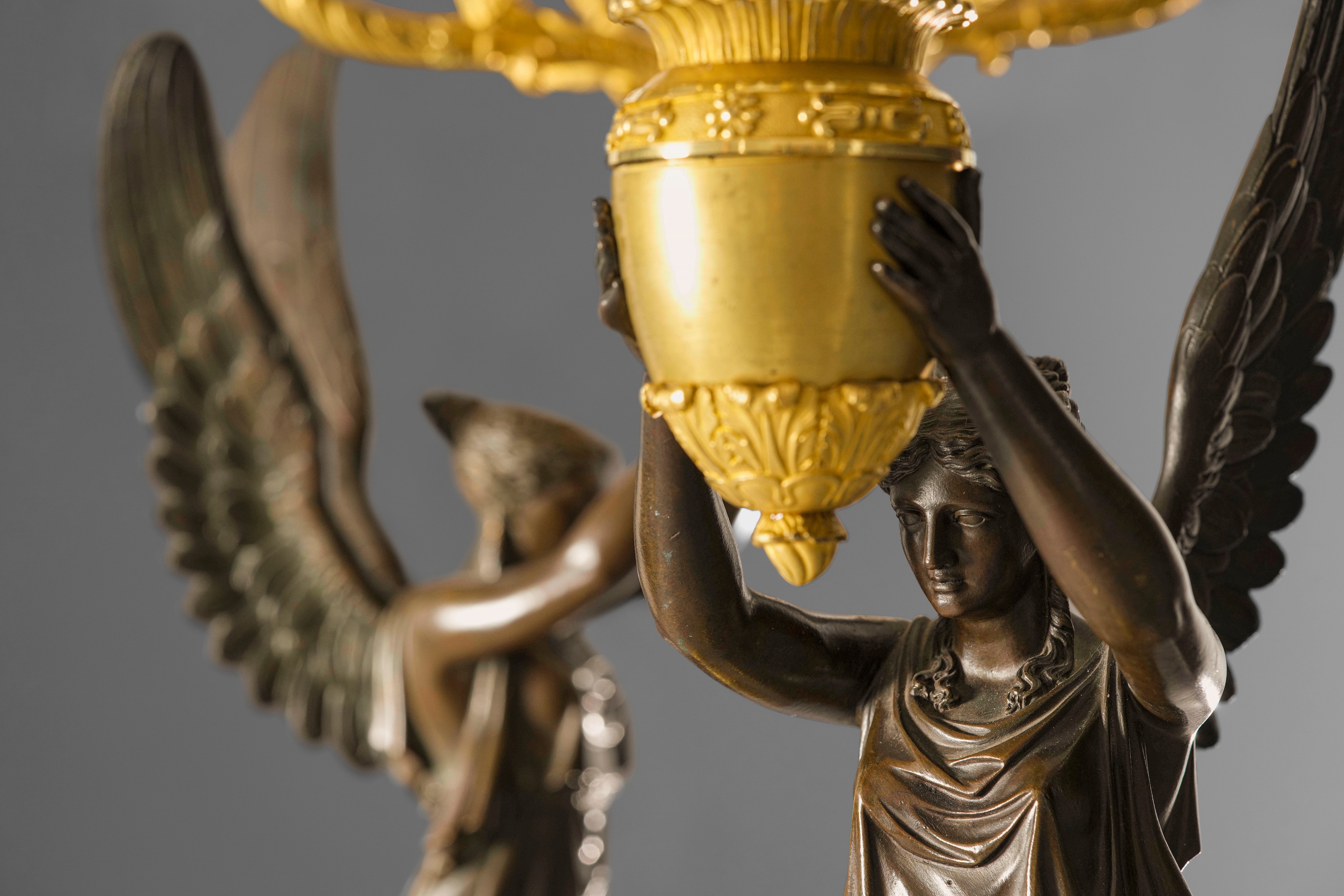 Coppia di importanti candelabri. Francia, XIX secolo