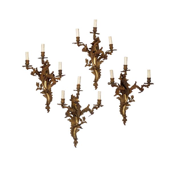 Quattro appliques Luigi XV. Francia, XIX secolo