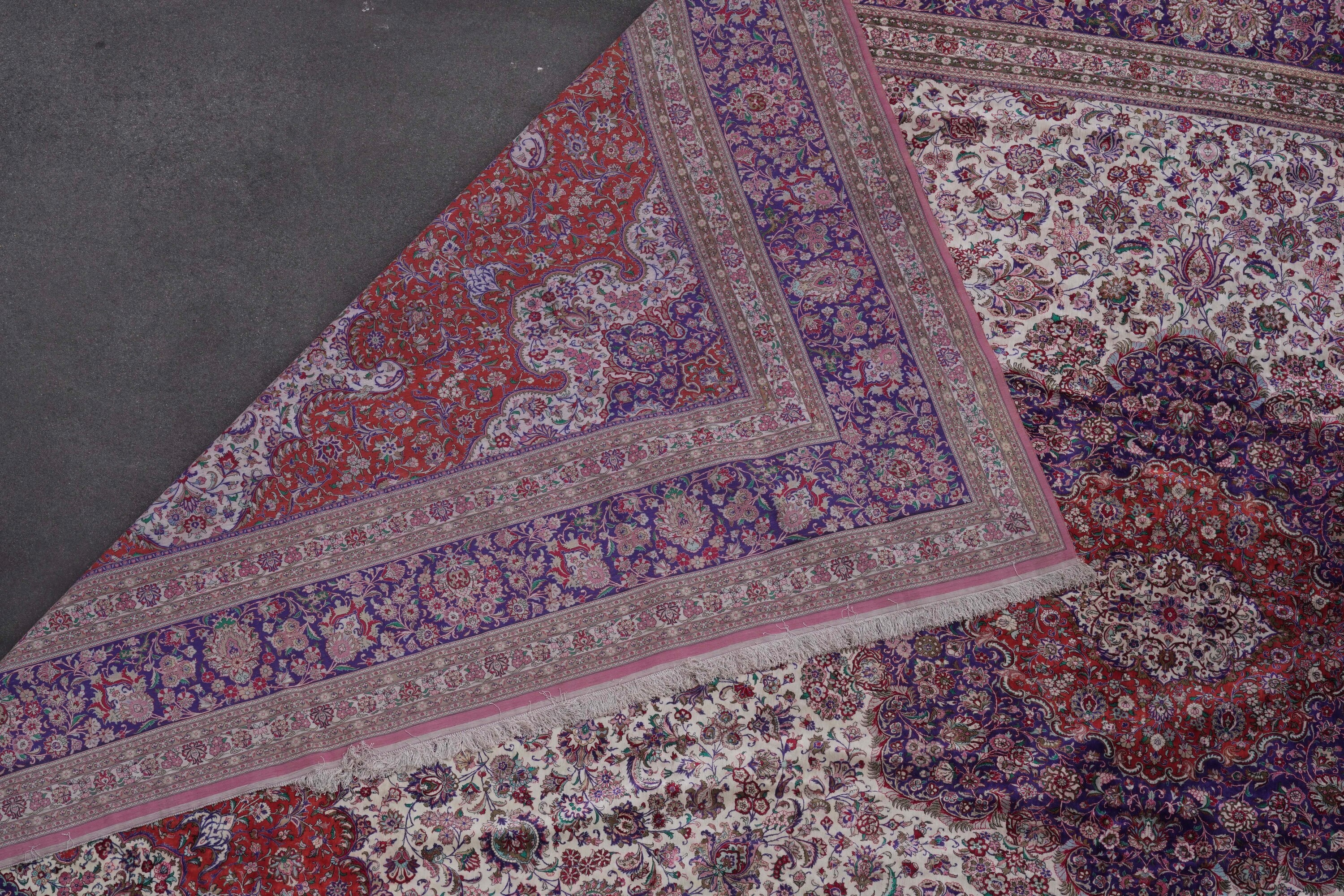 Tappeto Ghom, Persia, XX secolo, 800 x 497 cm