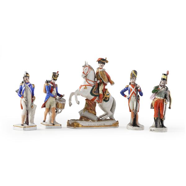 Cinque sculturine di militari Probabilmente Turingia, XX secolo.