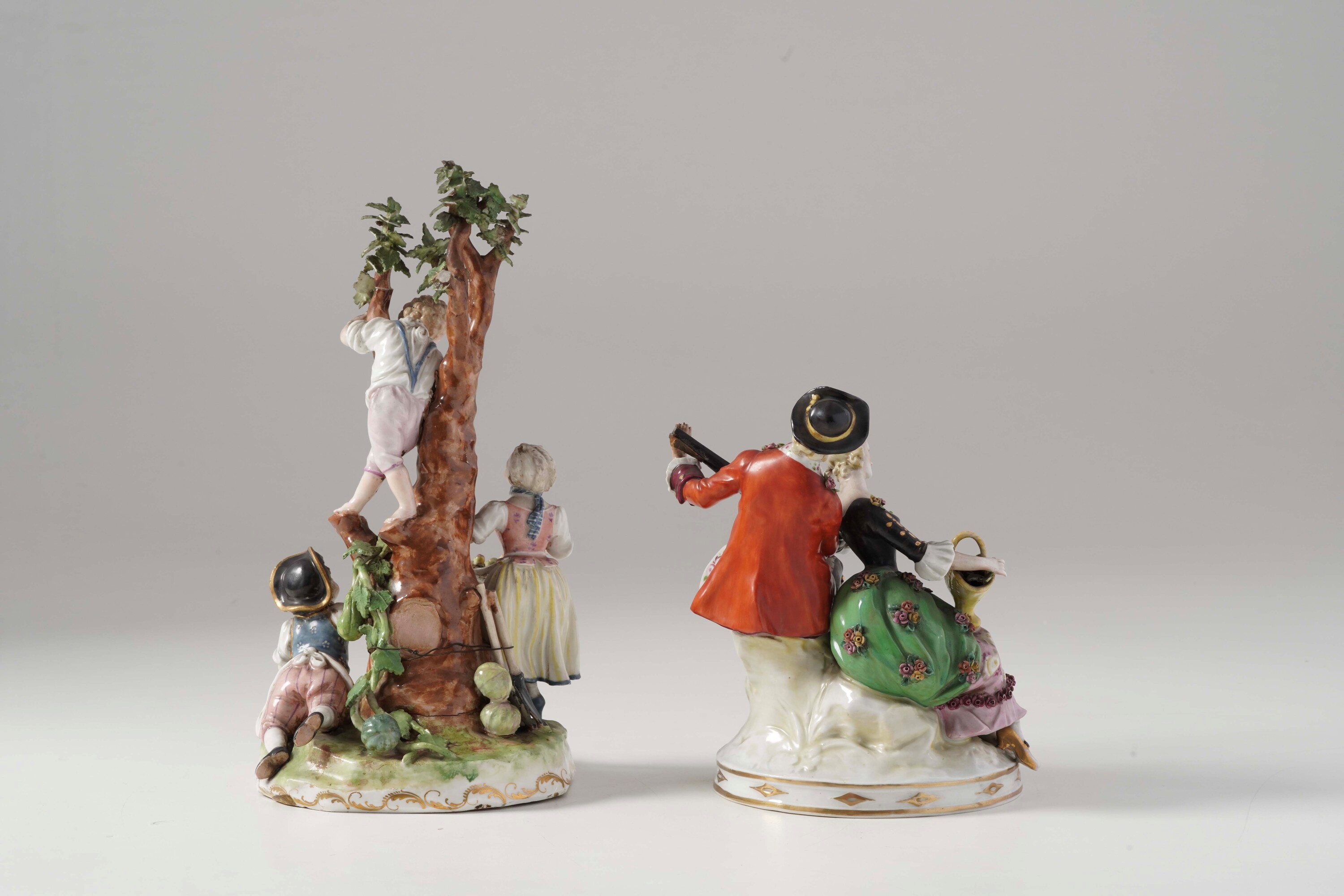 Gruppo con bimbi. Vienna, Manifattura Imperiale, verso il 1770.